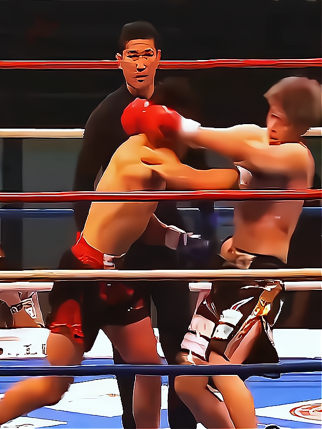 武术选手实力横扫对手，力挫群雄！