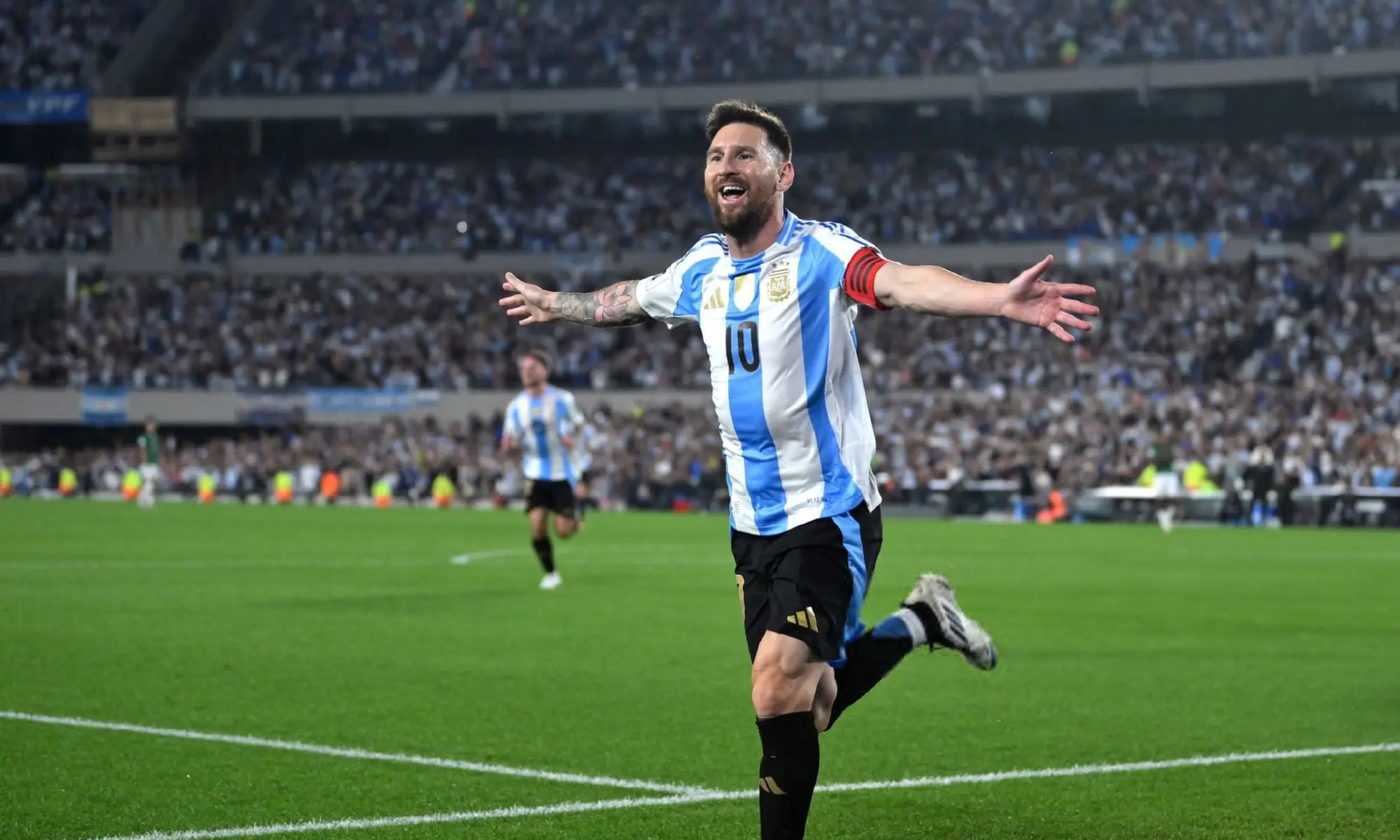 关于阿根廷战胜玻利维亚，晋级形势再添活力的信息