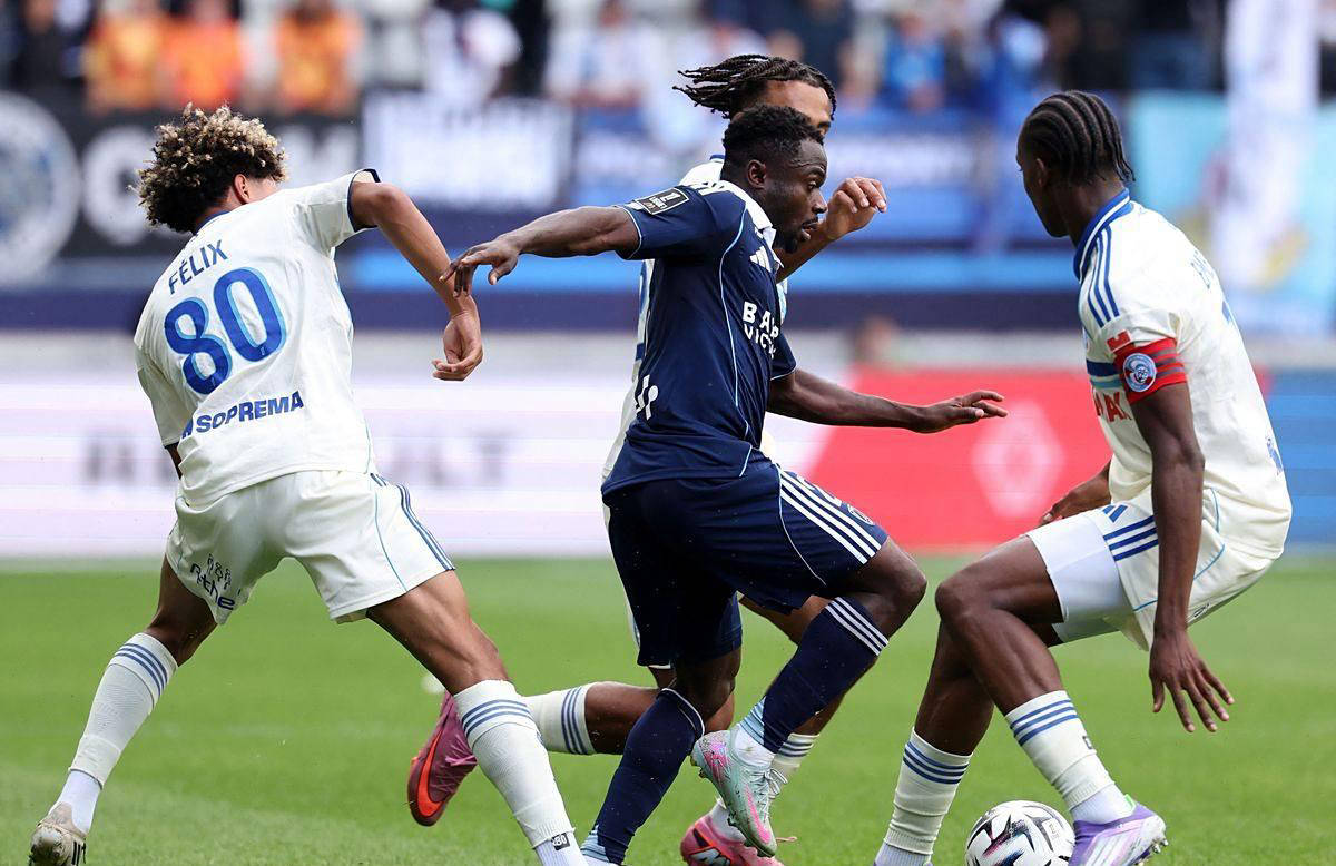 包含巴黎FC连续两场不胜,主场被逼平的词条 包含巴黎FC连续两场不胜,主场被逼平的词条