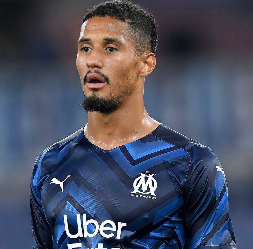 关于蒙彼利埃客场绝杀摩纳哥，领跑榜首的信息