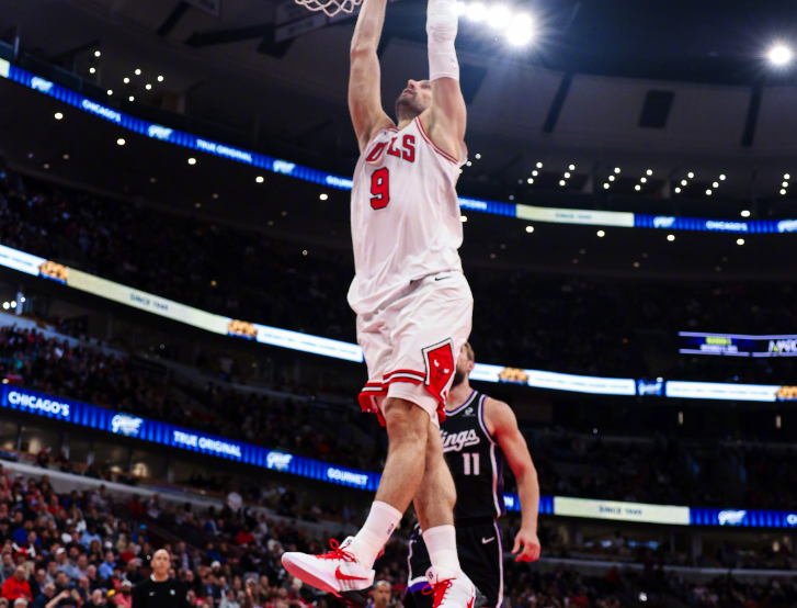 公牛逆转山东队,拉文统治全场的简单介绍 公牛逆转山东队,拉文统治全场的简单介绍