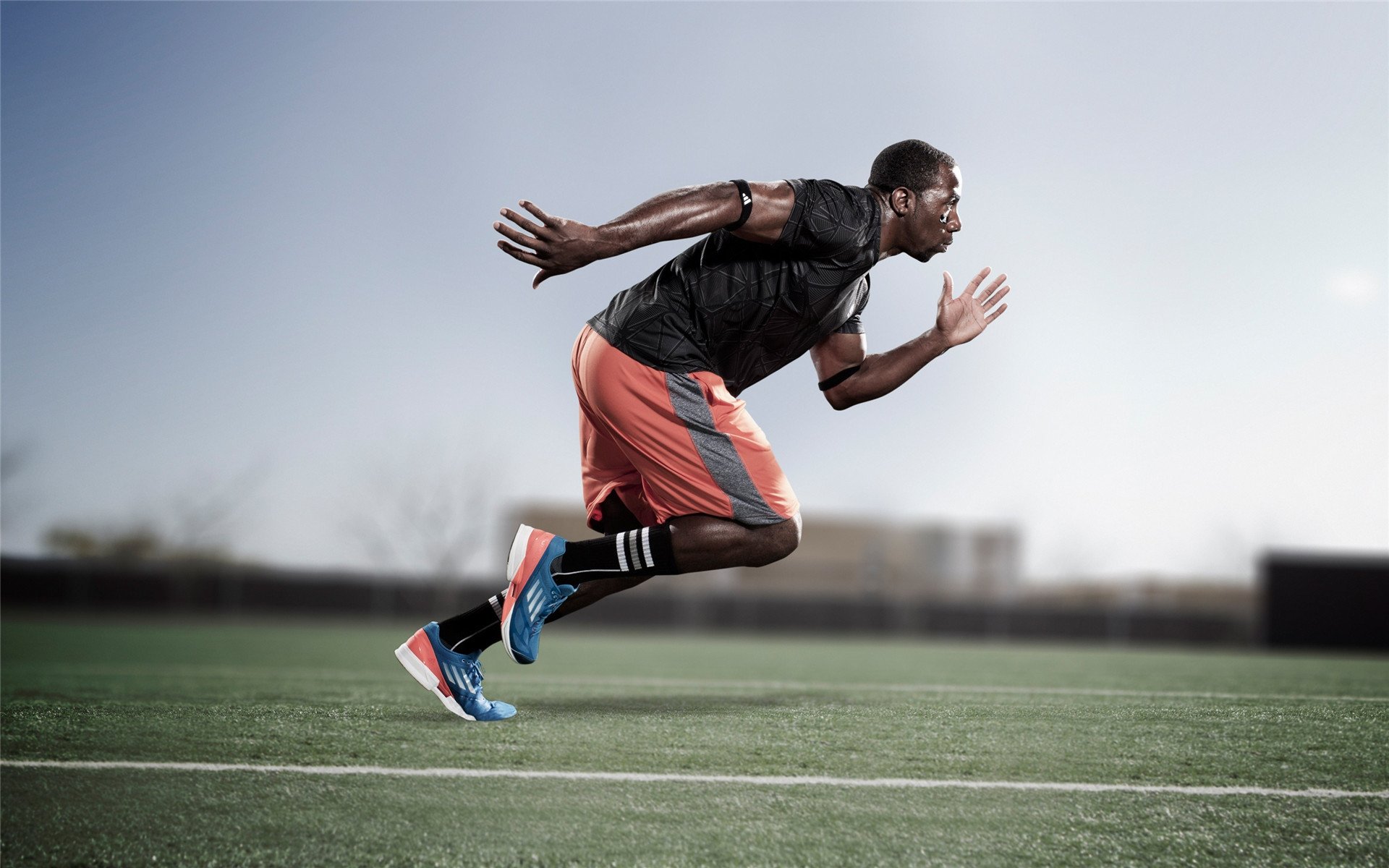 罗德里一锤定音，国际米兰跨越大洋险胜牙买加神秘之师