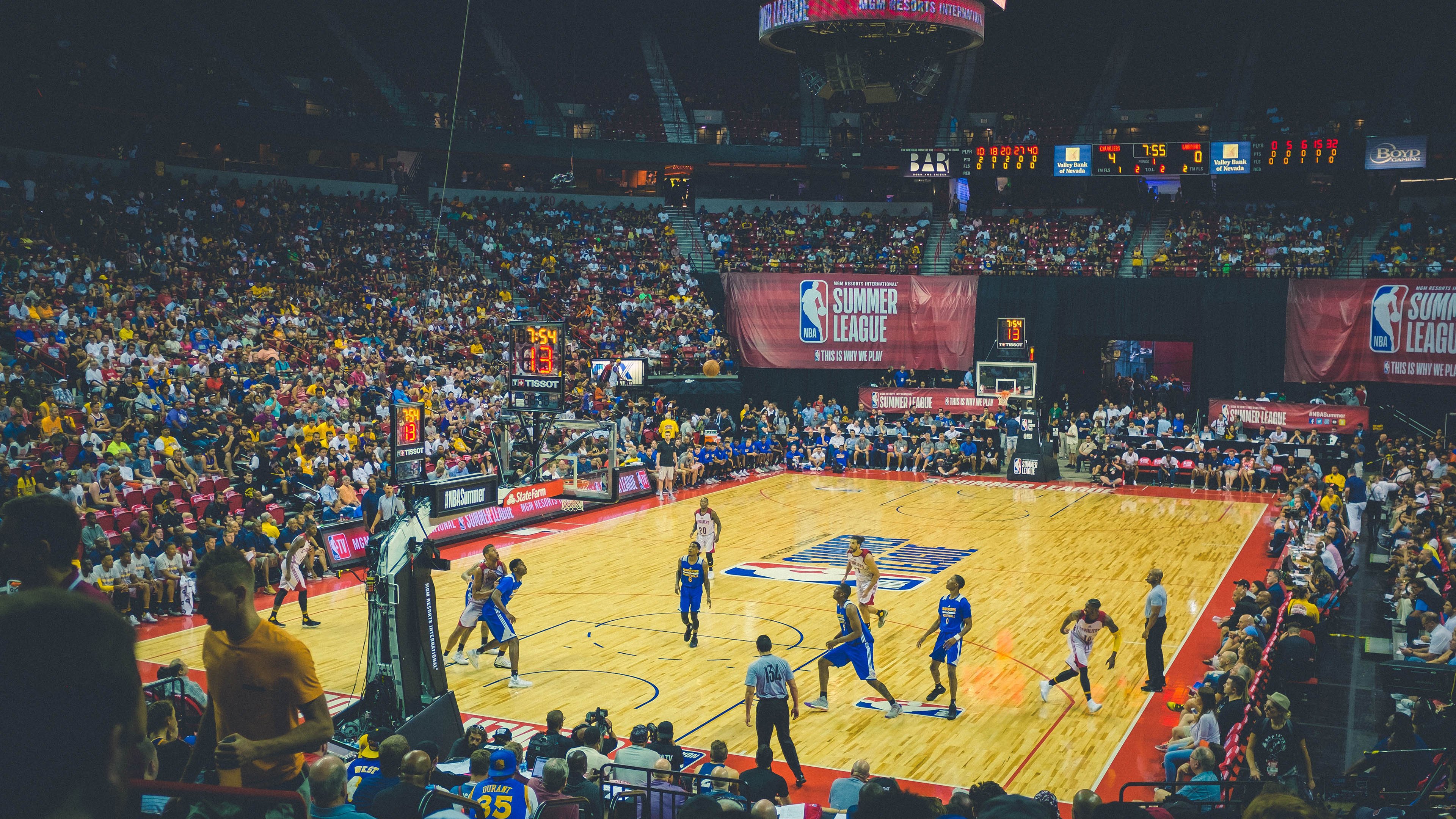 节奏大师杜兰特，以无形之手拨动战局，公牛铁蹄踏碎魔术幻梦